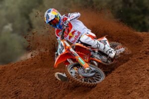 Lees meer over het artikel Hetzelfde shirt of crosskleding kopen als Jeffrey Herlings?